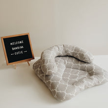 Load image into Gallery viewer, BAMBINA PROP UP BEBE COUCH