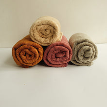 Load image into Gallery viewer, BAMBINA BEAR HUG HOODED BAMBOO TOWEL