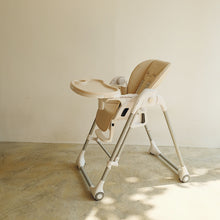 Load image into Gallery viewer, BAMBINA HELE HIGHCHAIR