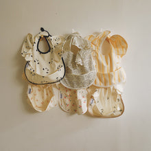 Load image into Gallery viewer, BAMBINA RUFFLE BEEBS