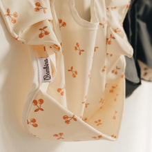 Load image into Gallery viewer, BAMBINA RUFFLE BEEBS