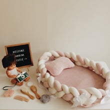 Load image into Gallery viewer, BAMBINA MALLOW NEST