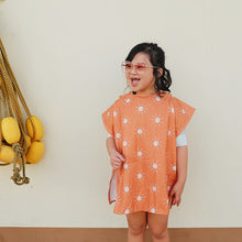 Load image into Gallery viewer, BAMBINA BEACH PONCHO