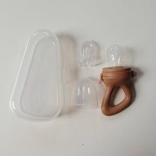 Load image into Gallery viewer, BAMBINA PACI-FRUIT (fruit feeder pacifier)
